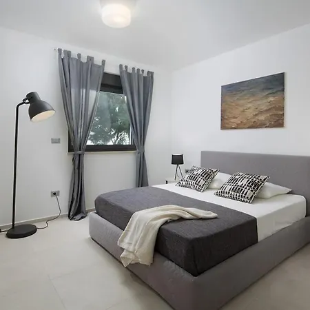 Fasana Apartment *