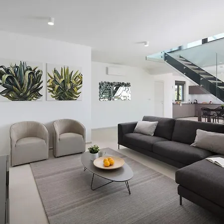 Fasana Apartment *