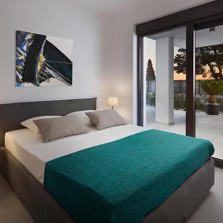 Fasana Apartment *